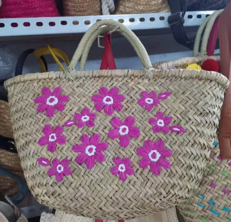 Bag gwellt naturiol gyda embrodiery blodau