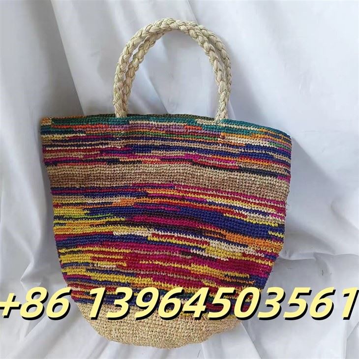 Bwced raffia aml-liw wedi'i wneud â llaw