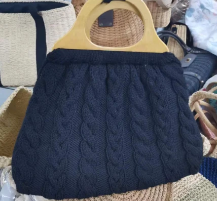 Bag llaw Merched Du Gwlân Gyda Handles Pren